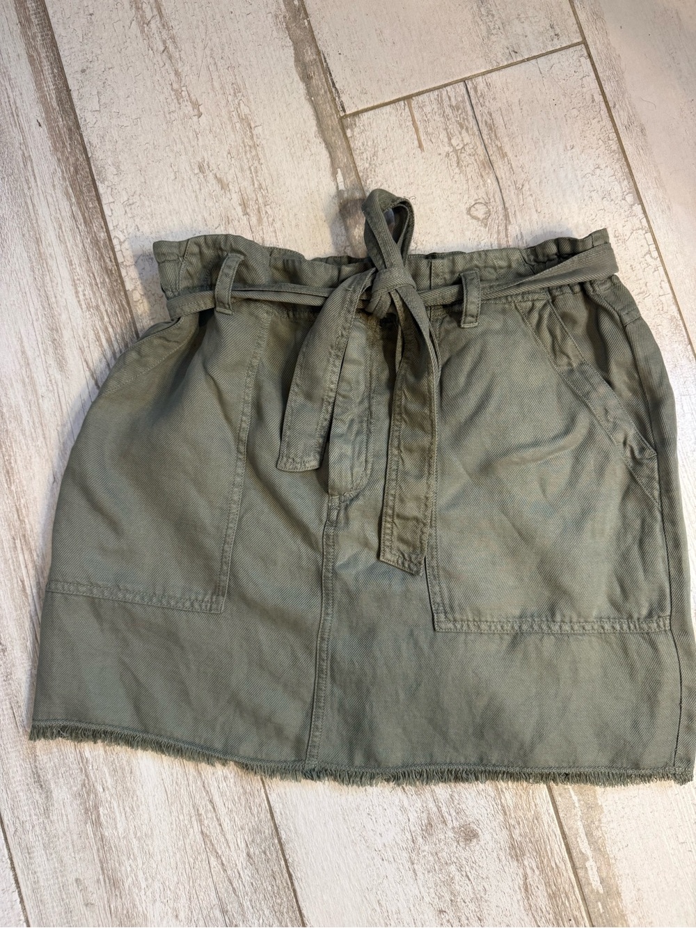 cloth & stone Olive Tie-Belt Cotton Mini Skirt
